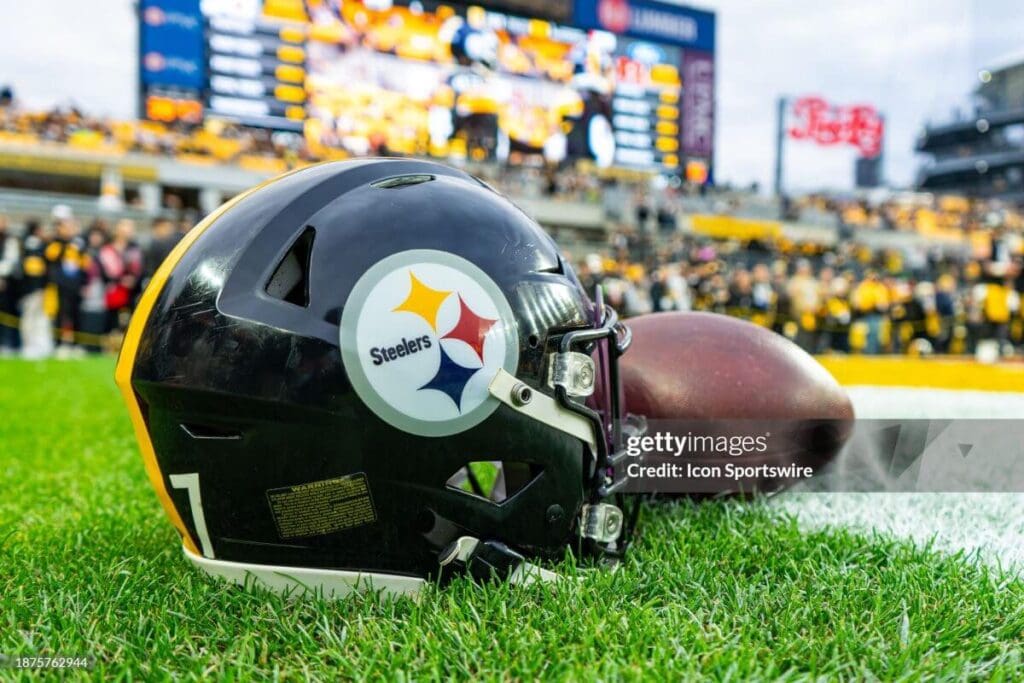 Pittsburgh Steelers hire Arthur Smith, sign Patrick Queen, Cam Sutton