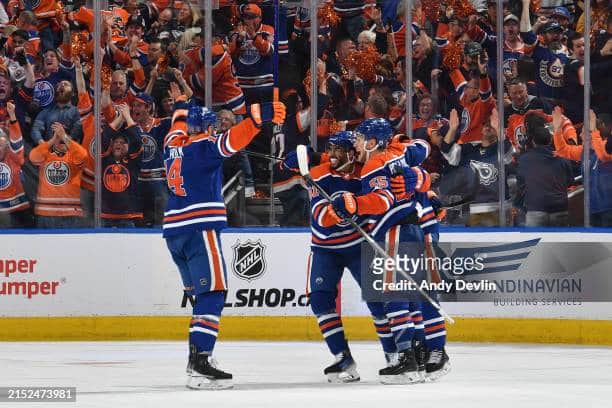 Edmonton Oilers Win Game 4 on Incredible Last-Second Goal