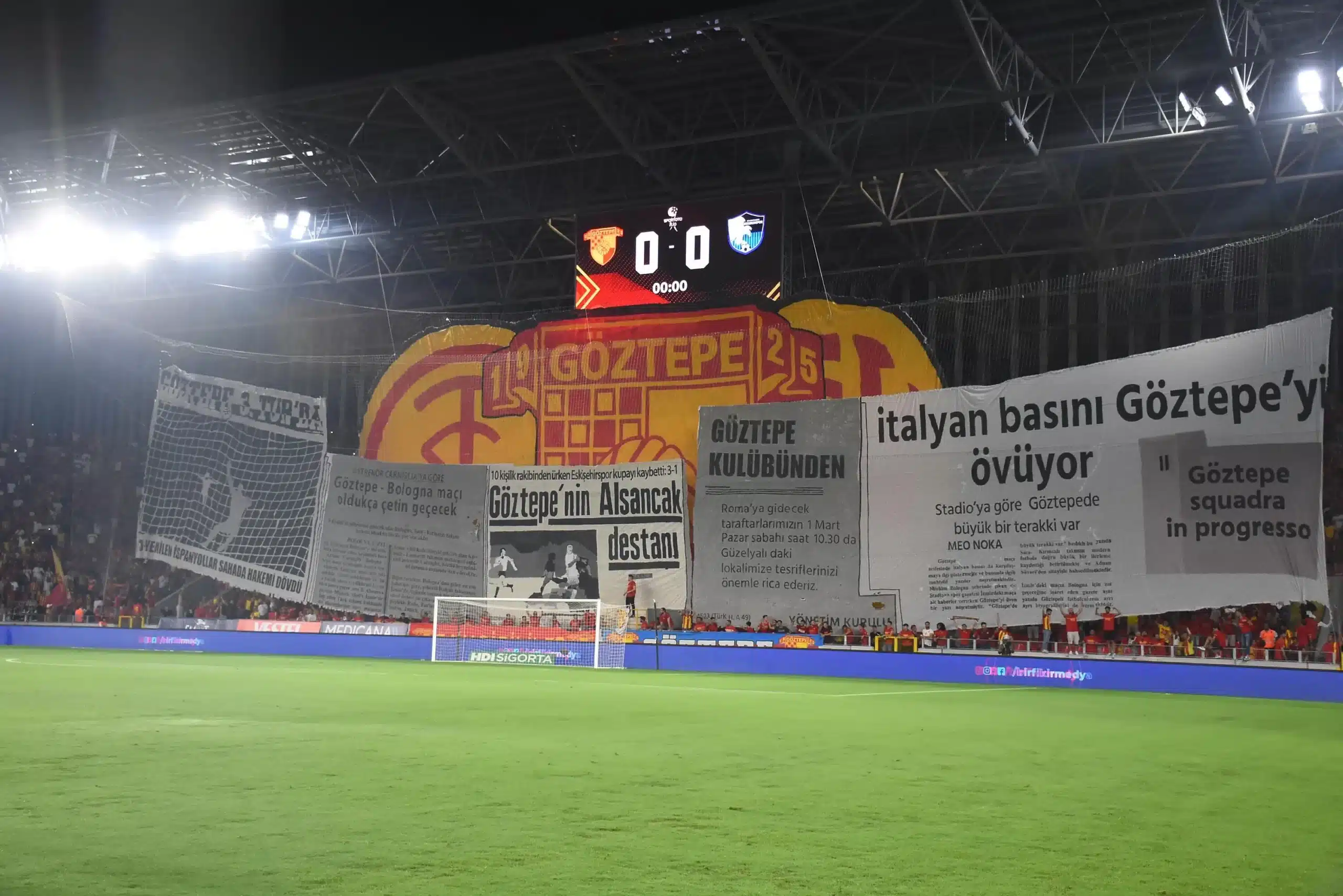 Göztepe fans.