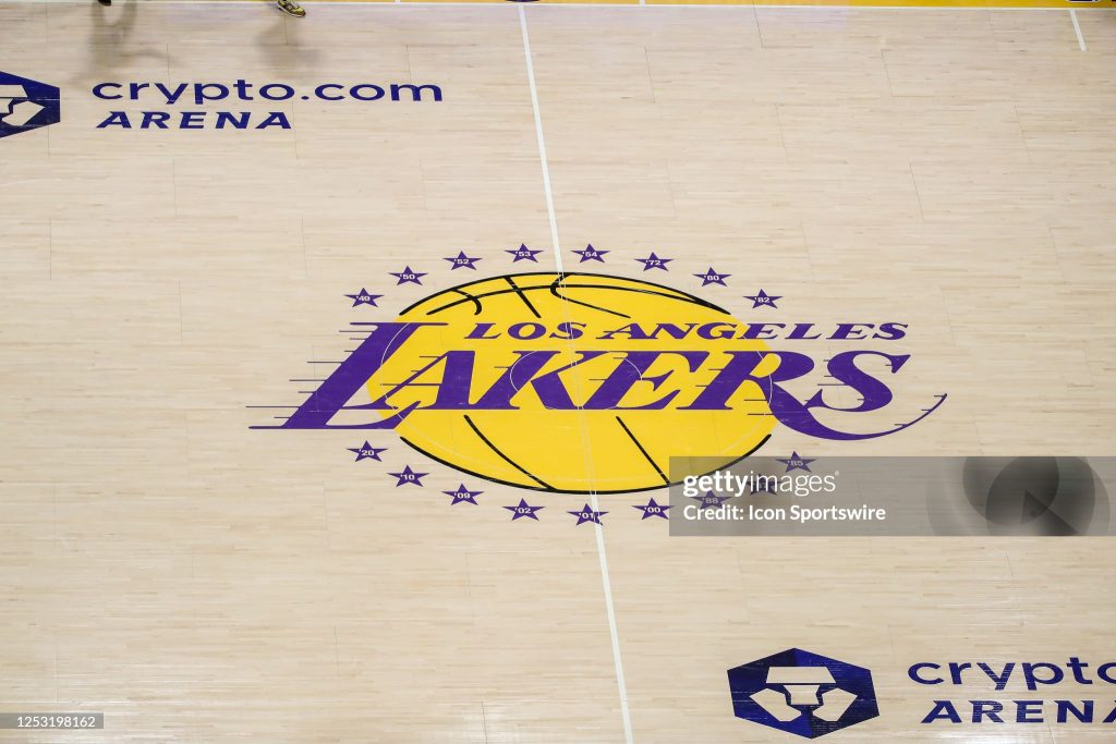 Los Angeles Lakers hiring JJ Redick? Jay Wright?