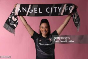 Christen Press Announces Amazing Return to the Pitch After 2 Years of Recovery