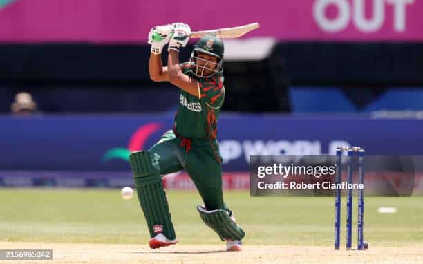 Bangladesh beat Nepal to Qualify to Super 8