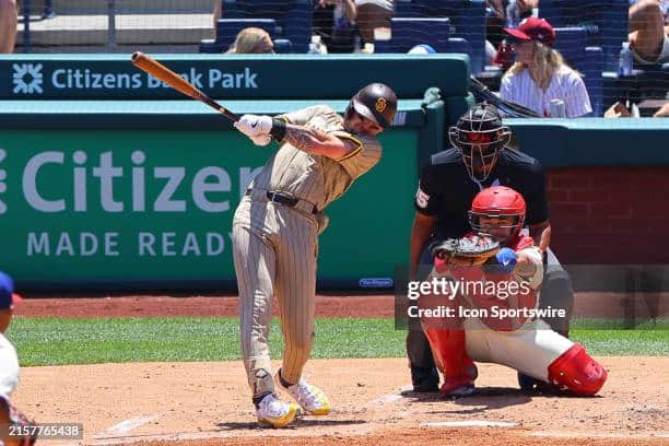 San Diego Padres Center Fielder Jackson Merrill comes up clutch.