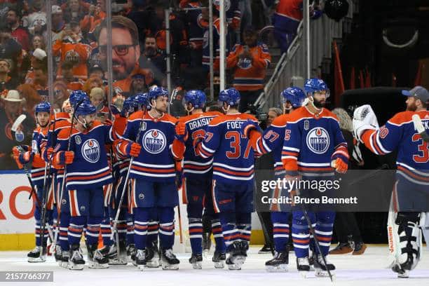 Oilers win Game 4 of Stanley Cup Finals 8-1