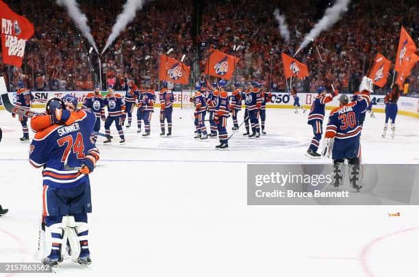 Oilers win Game 4 of Stanley Cup Finals 8-1.