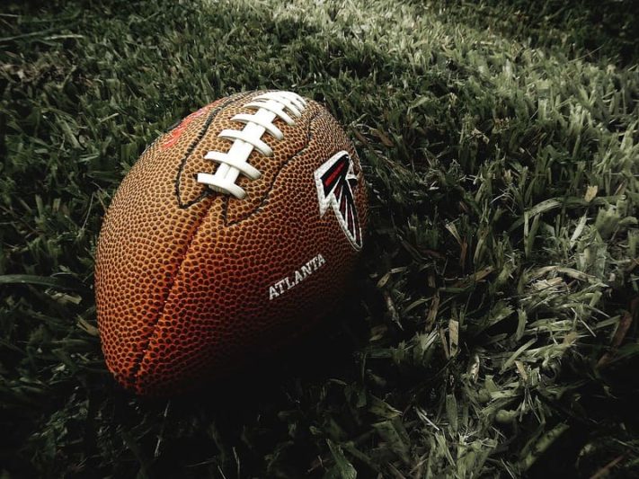 Atlanta Falcons, courtesy of https://pixabay.com/photos/football-american-sport-2589972/