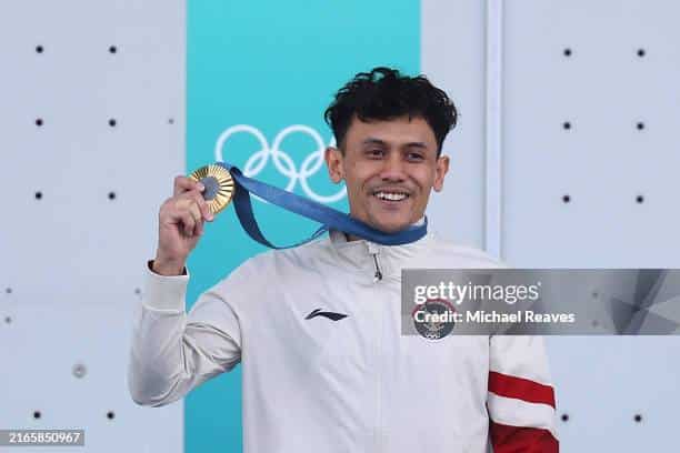 Speed Climber Veddriq Leonardo Wins First Gold For Indonesia