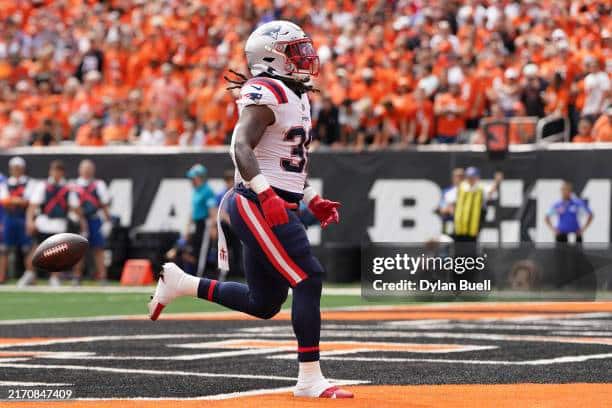 New England Patriots Offense Invigorated By Stevenson And Slye