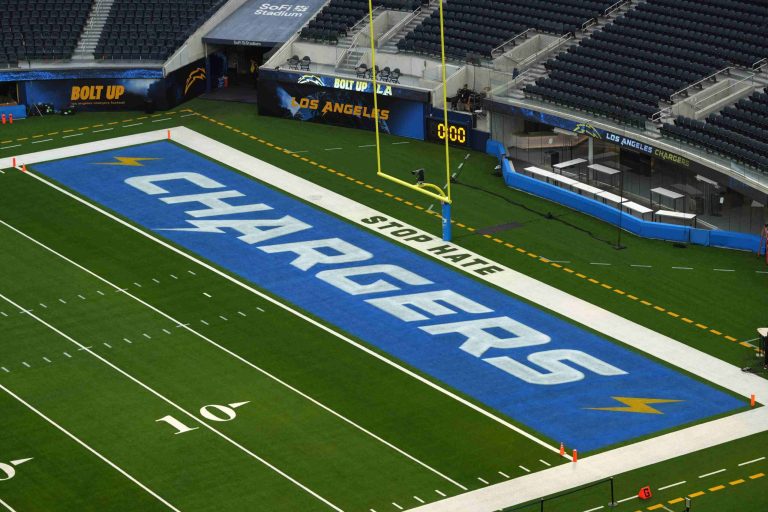 Chargers Sign Jalen Reagor for Practice Squad