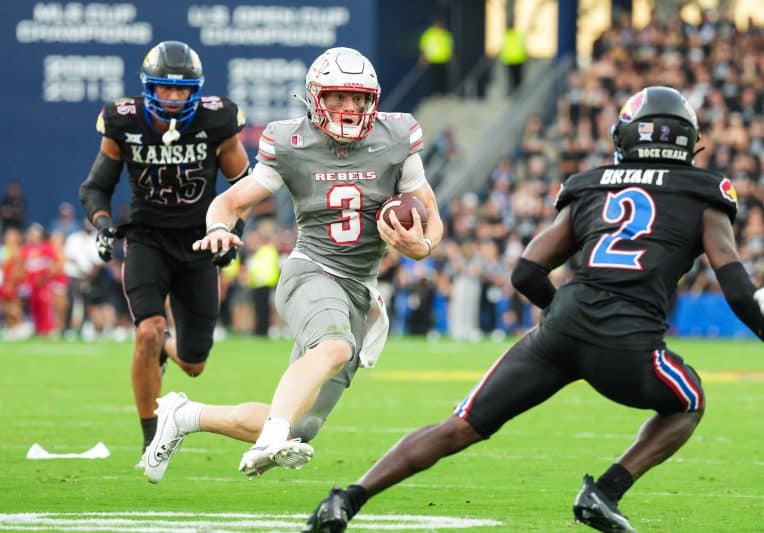 Former UNLV QB Matthew Sluka