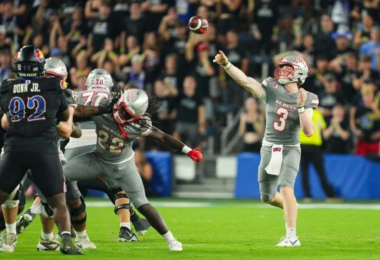 Top 25 Ranked UNLV Loses Starting QB to NIL Dispute