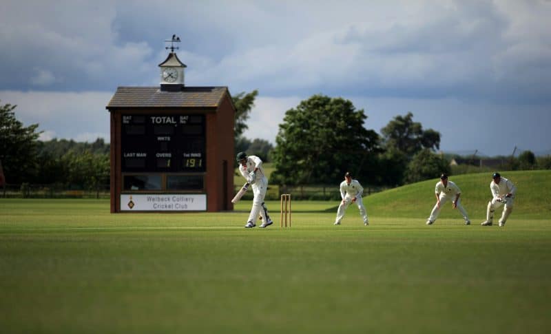 Liam Livingston smashes Mitchell Starc