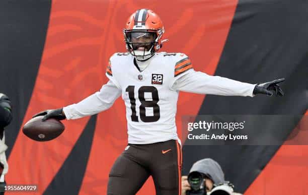 The Cleveland Browns, looking to replace waived wide receiver David Bell, had Kadarius Toney in town for a tryout on Friday.