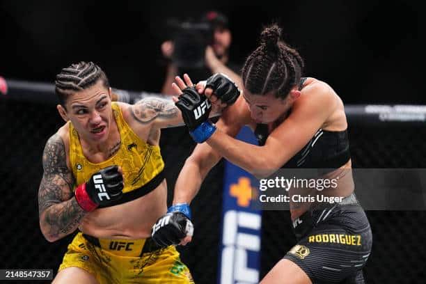 Jessica Andrade Struggling Financially