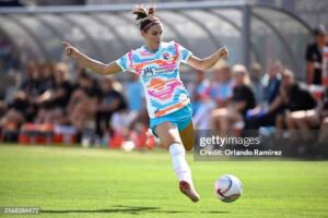 USWNT Legend Alex Morgan announced her retirement from soccer on Thursday.