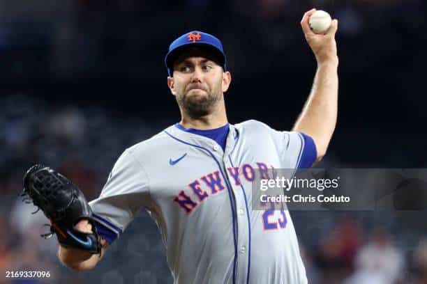 The New York Mets defeated the Boston Red Sox tonight.