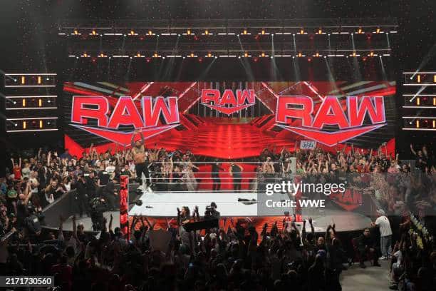 Monday Night Raw Review - WWE Champions Stand Off