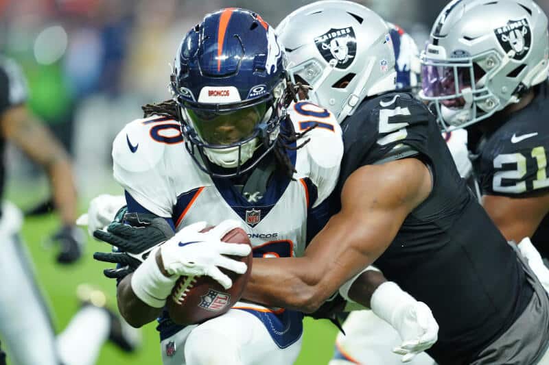 Las Vegas Raiders vs Denver Broncos