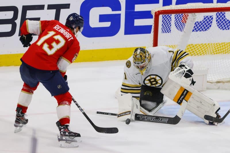 The Bruins and Jeremy Swayman agreed to a blockbuster contract.