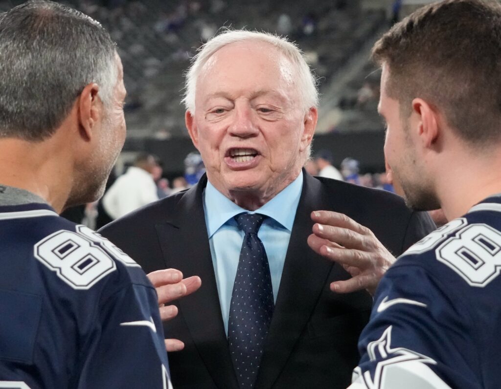 Mark Cuban and Jerry Jones have similarities and differences as team owners. dallas cowboys