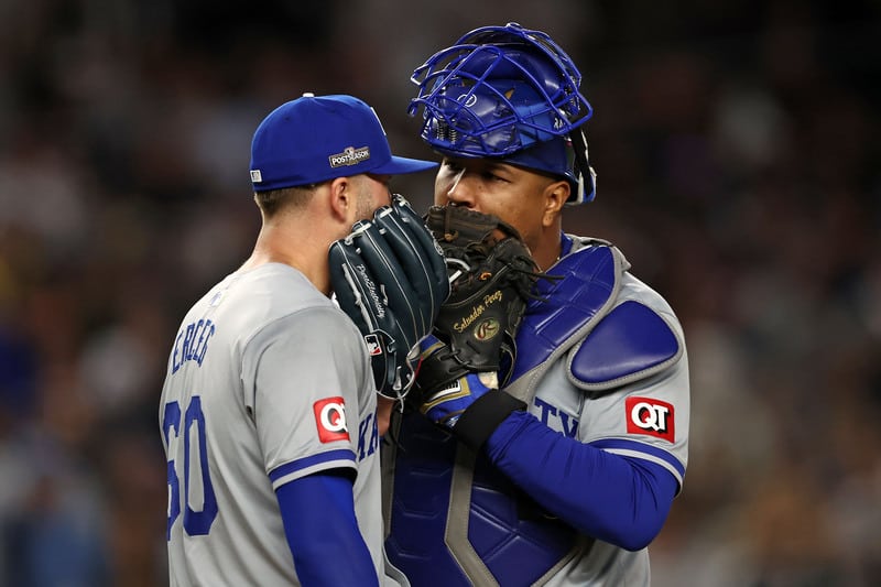 Kansas City Royals, Lucas Erceg, Salvador Perez, American League Division Series