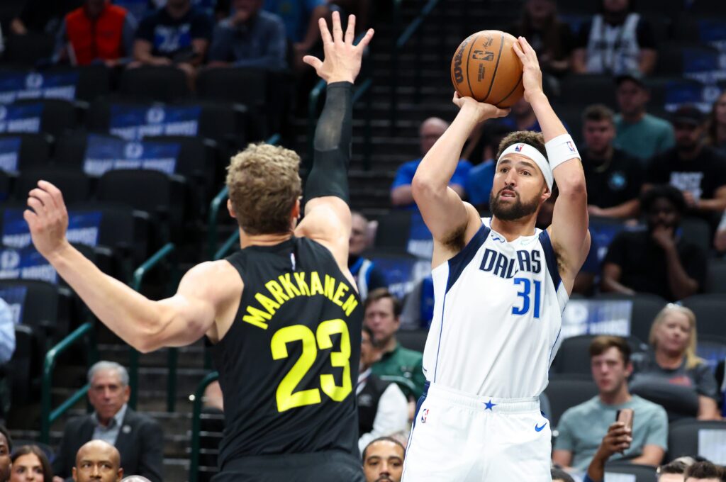 Klay Thompson looks to rebound this season with the Dallas Mavericks.