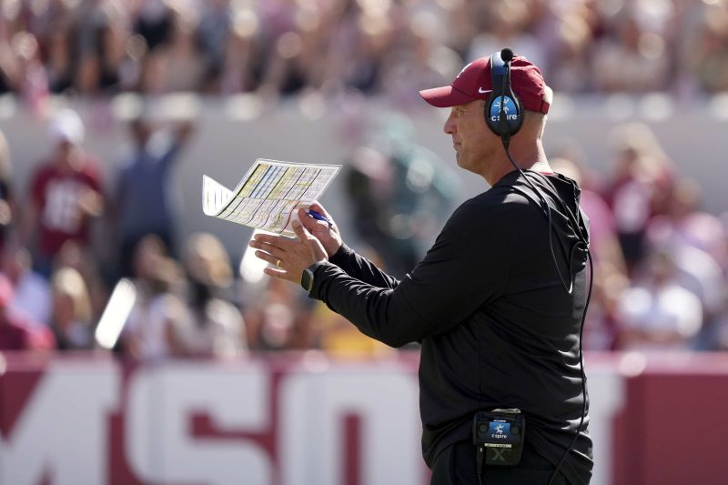 Alabama Crimson Tide coach Kalen DeBoer