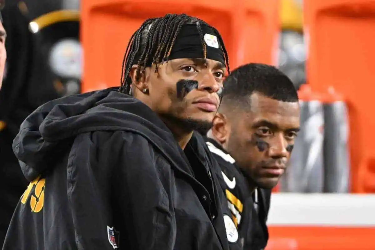 Pittsburgh Steelers Quarterback Justin Fields may not suit up tonight. New York Jets