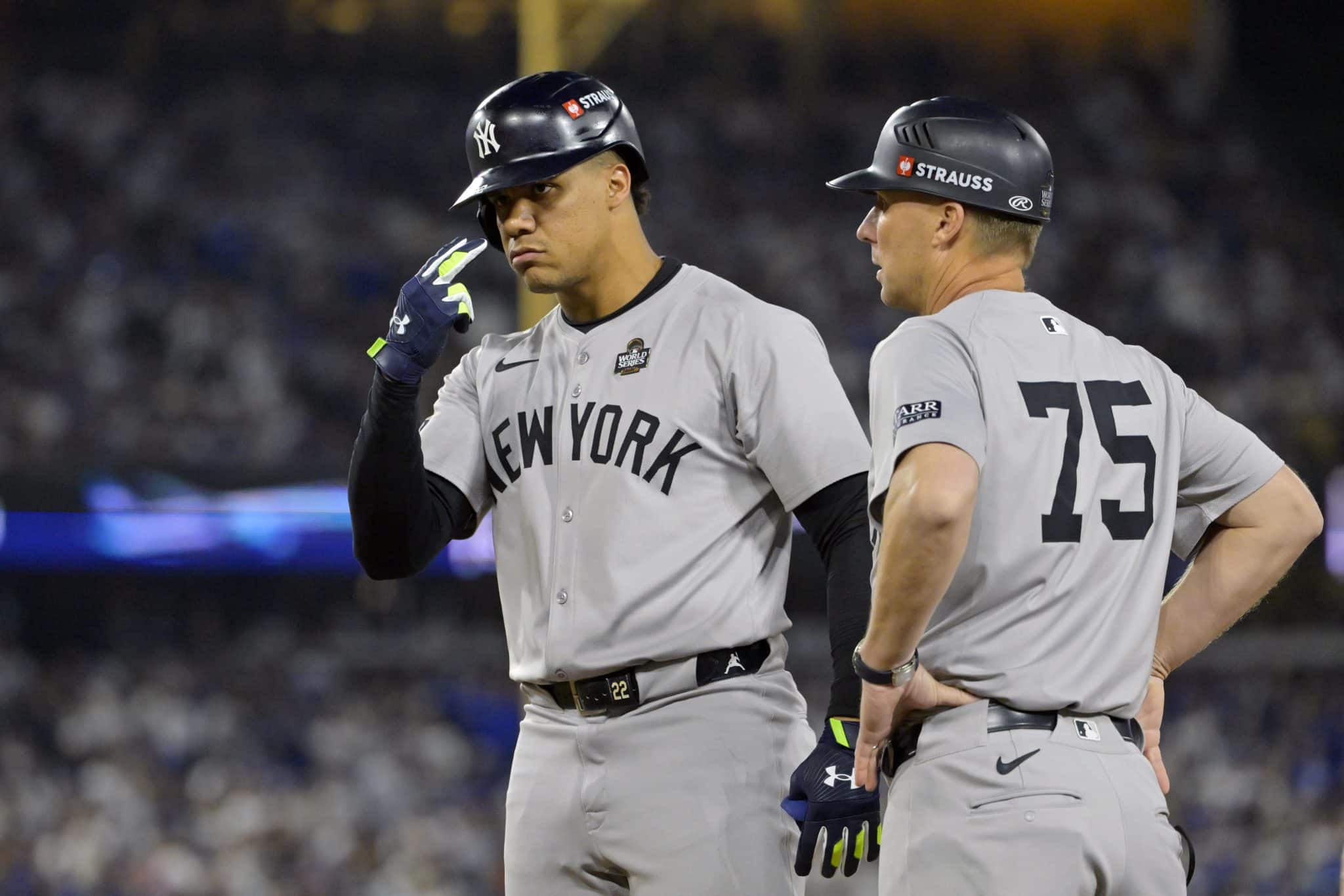 Both the New York Mets and New York Yankees have been unable to hit Dodgers pitching.