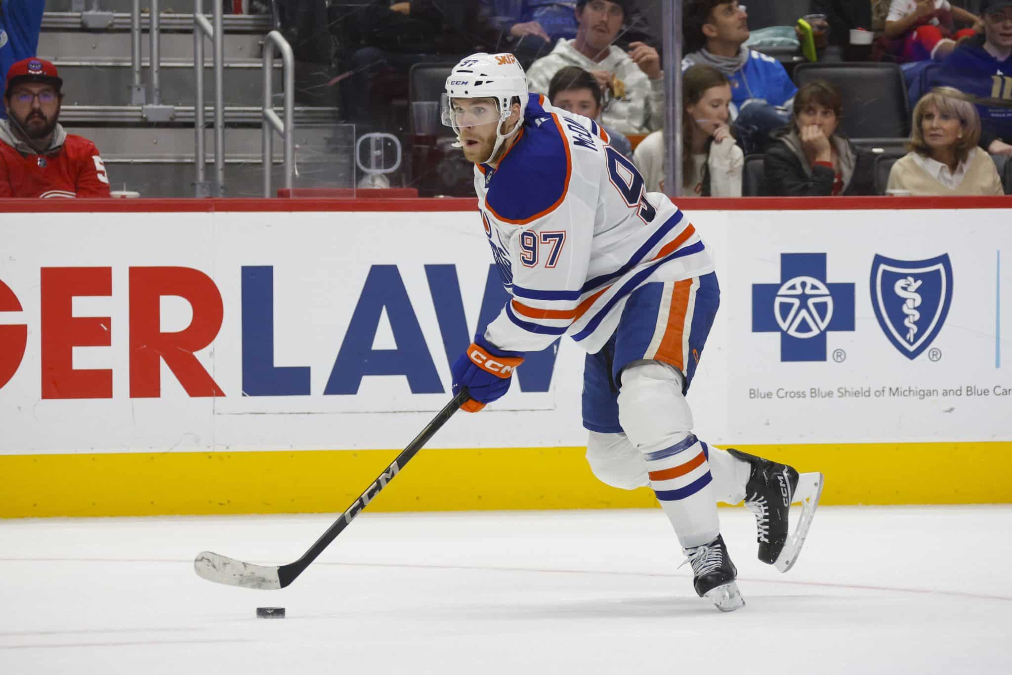 The Edmonton Oilers will be without Connor McDavid for a few weeks.