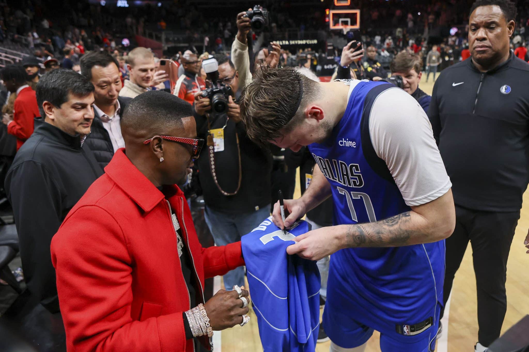 The Dallas Mavericks are one of the NBA's most popular teams.