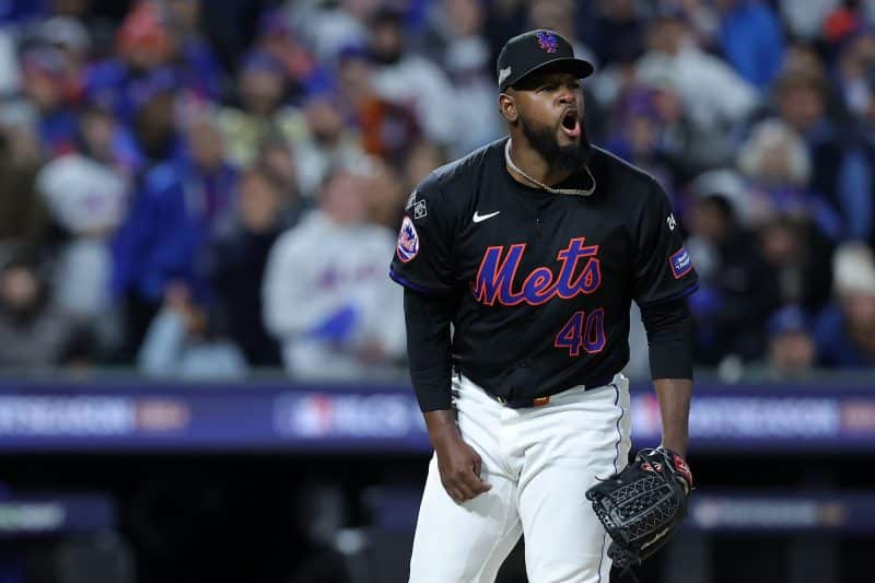 The New York Mets made multiple moves today as they begin the offseason.