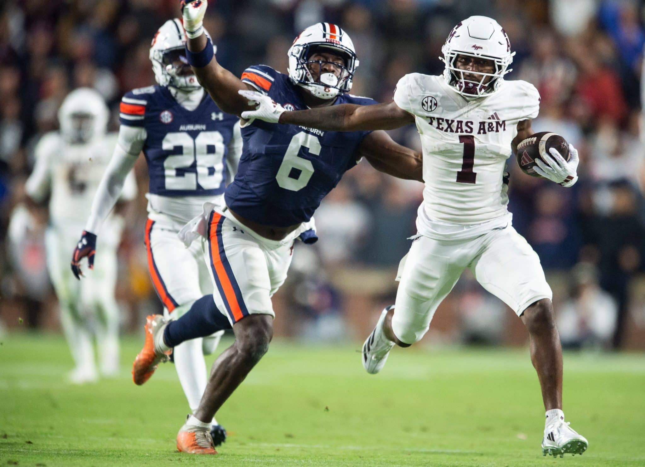 Auburn Upsets #15 Texas A&M