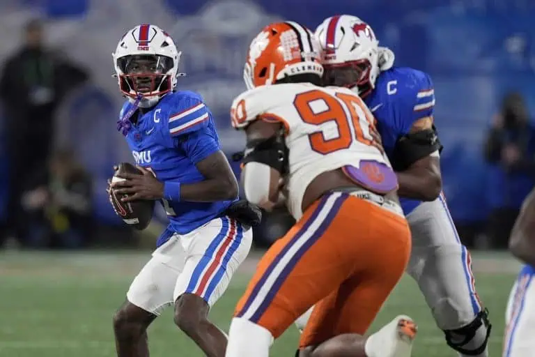 2025 Way-too-Early Elite Quarterback Heisman Contenders and Dark Horses