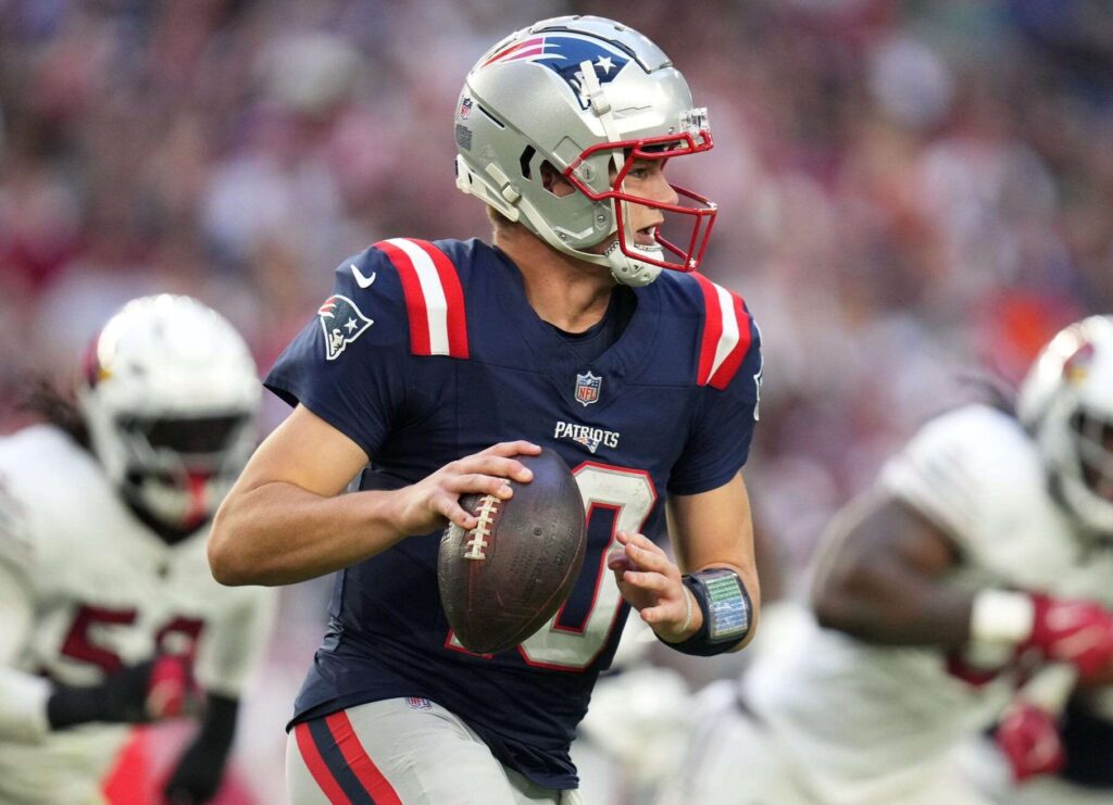 los angeles chargers new england patriots drake maye quarterbacks