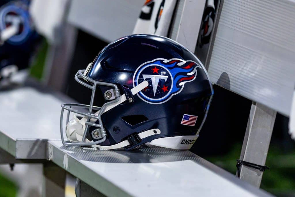 Tennessee Titans reportedly interested in Cam Ward