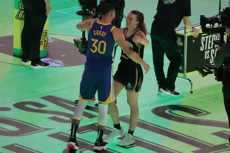 Stephen Curry and Sabrina Ionescu