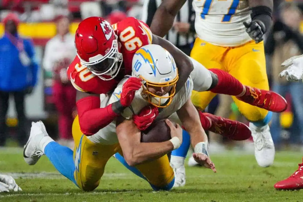 Charles Omenihu Kansas City Chiefs