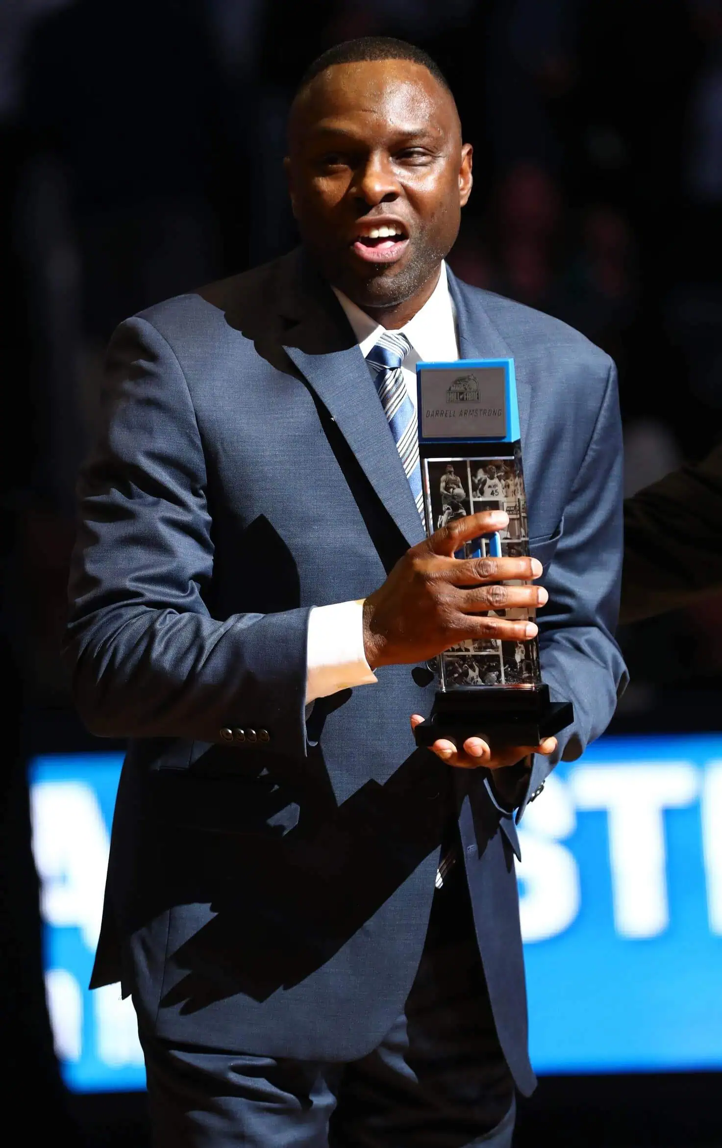 Dallas Mavericks (Darrell Armstrong)