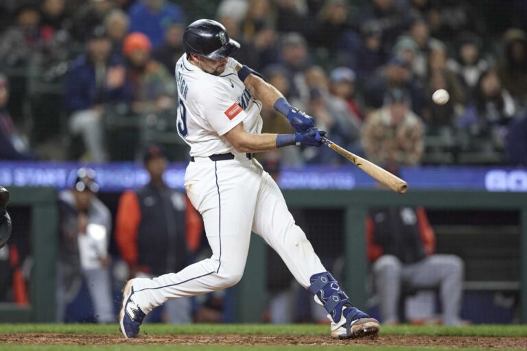 Top MLB DFS Postseason Start‘em/Sit‘em For October 15th
