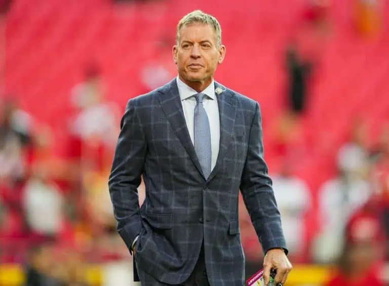 Dallas Cowboys legend Troy Aikman