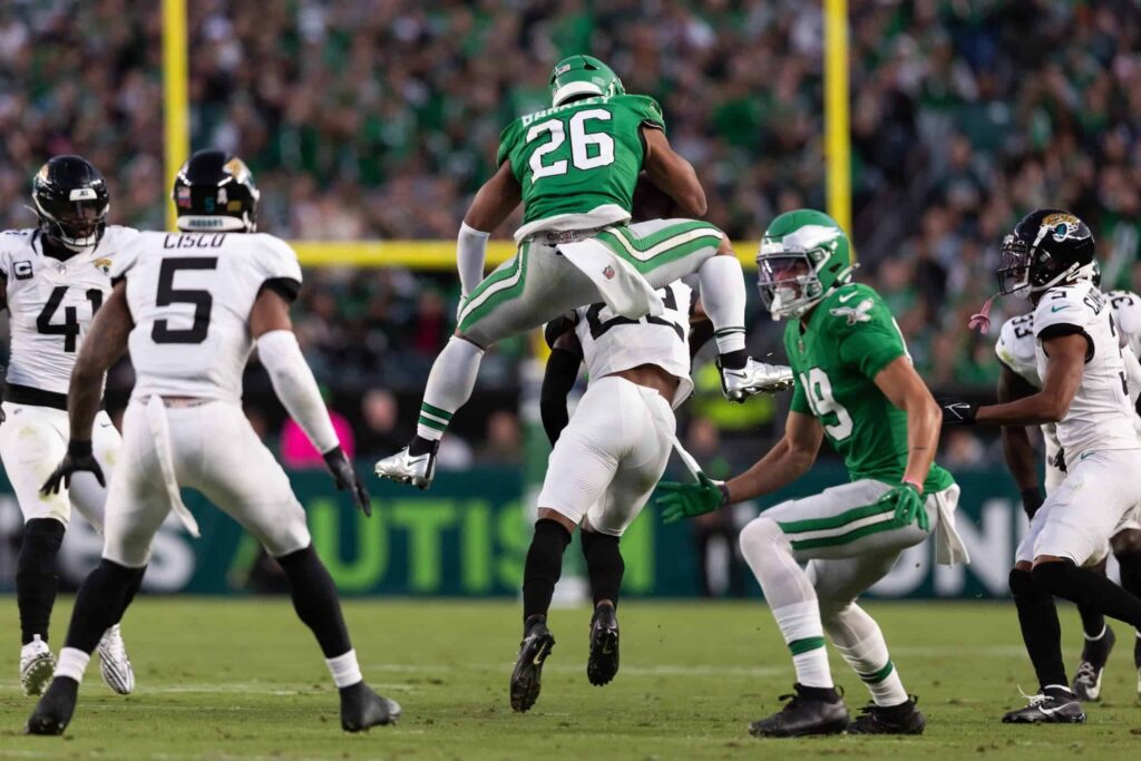Saquon Barkley Backwards Hurdle, Madden