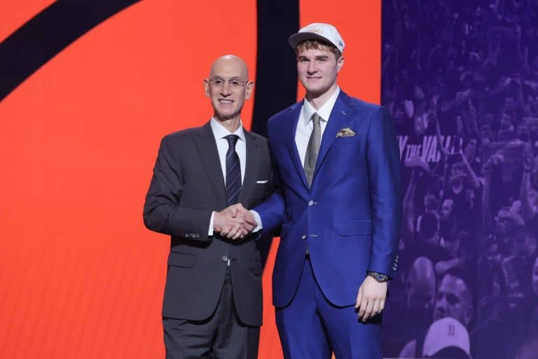 Charlotte Hornets, Liam McNeeley