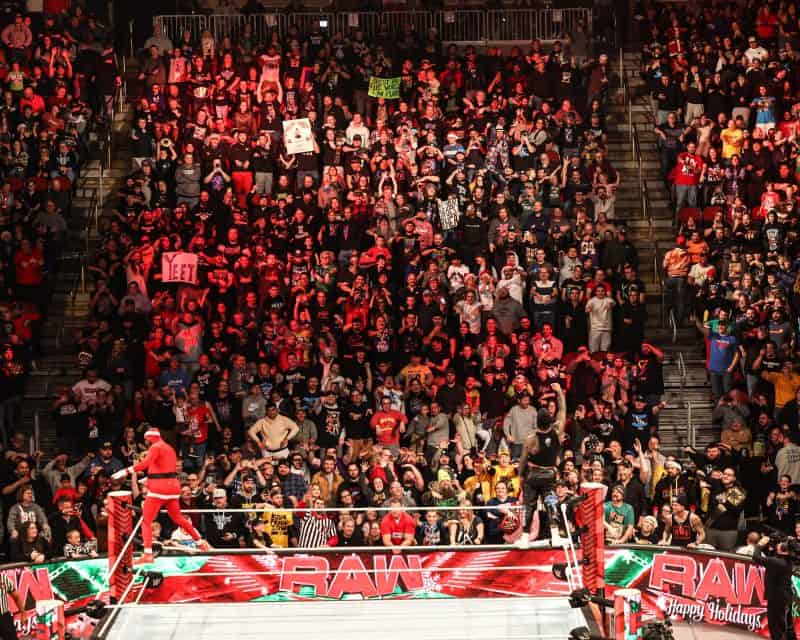 How will tonight's edition of Raw unfold?