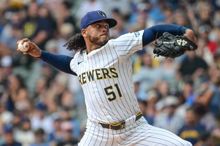 Freddy Peralta, Los Angeles Dodgers vs Milwaukee Brewers