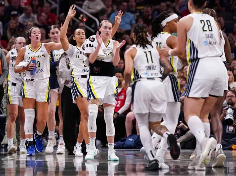 Dallas Wings, Maddy Siegrist