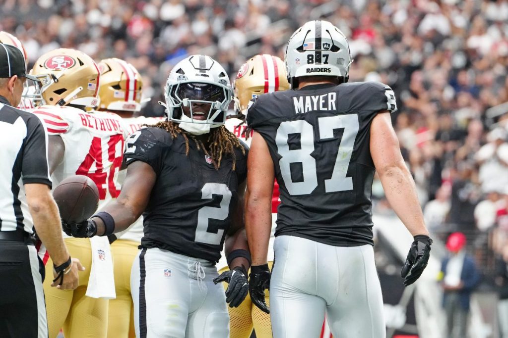 Cardinals vs. Las Vegas Raiders, Las Vegas Raiders Ashton Jeanty