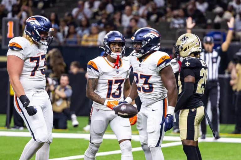 Broncos