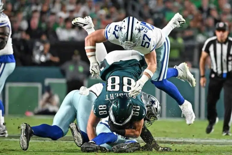 Dallas Goedert gets tackled in Week One game versus the Dallas Cowboys.