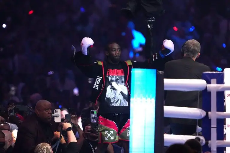 A Special Night in Boxing History: How Crawford Dethroned Canelo